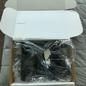 Never worn, Vince leather leggings